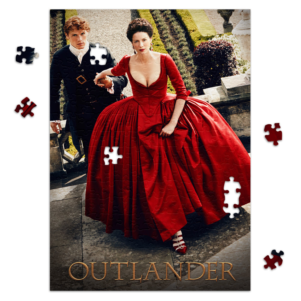 252-Piece Claire and Jamie in Versailles Jigsaw Puzzle from Outlander